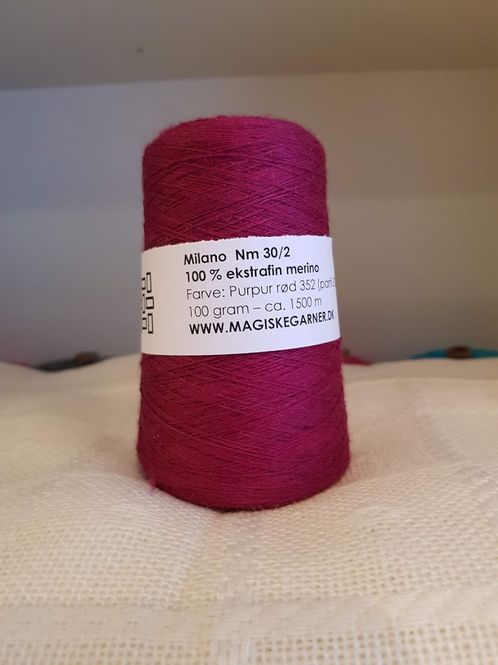 Main Image Merino ull 30/2 f. Purpur rød 352