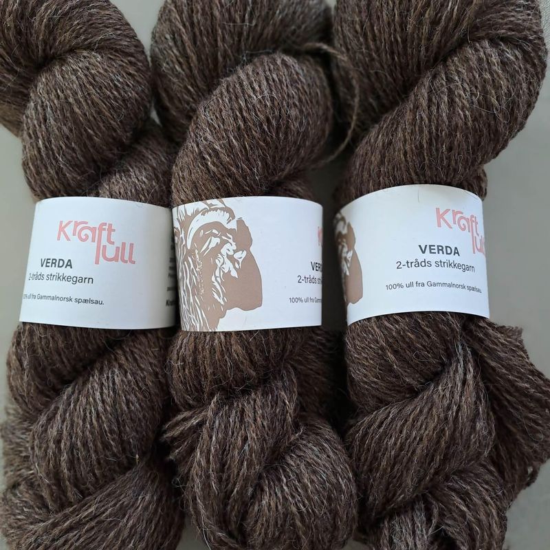 VERDA  strikkegarn Brunt