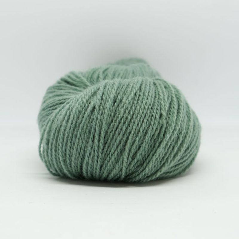 Vilje lamullgarn, støvet grønn F.430